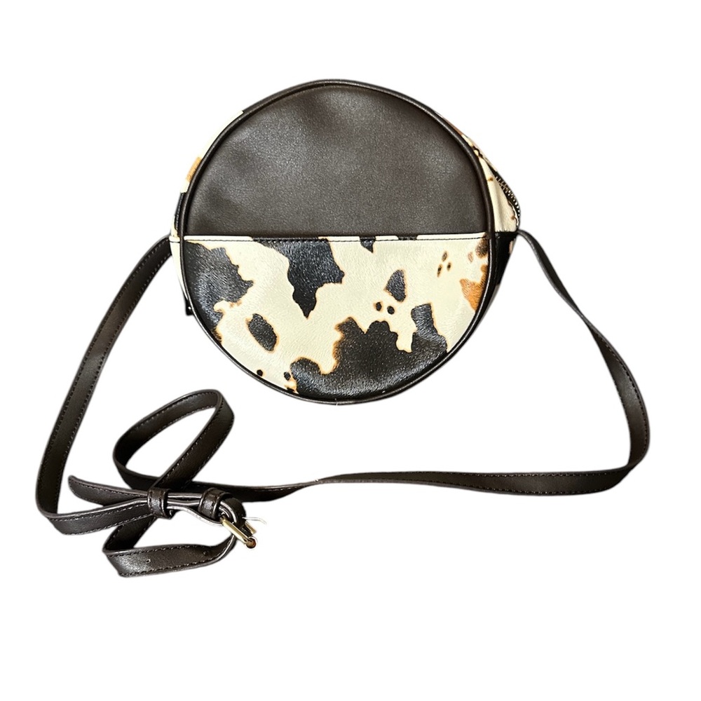 Wild fable Trendy Black and Tan Crossbody Bag with Cow Print